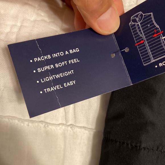 Champs. M. Light Weight Vest. Black. NWT. - Picture 5 of 5